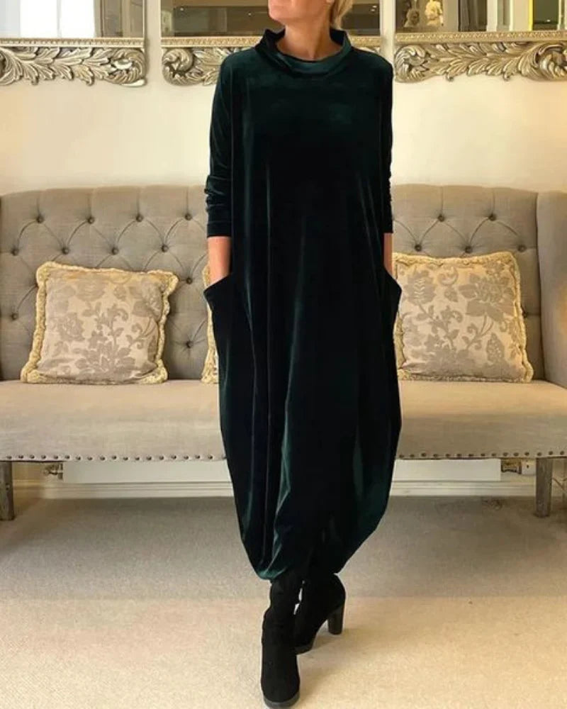 Helen | Elegant Velvet Winter Dress with Pockets